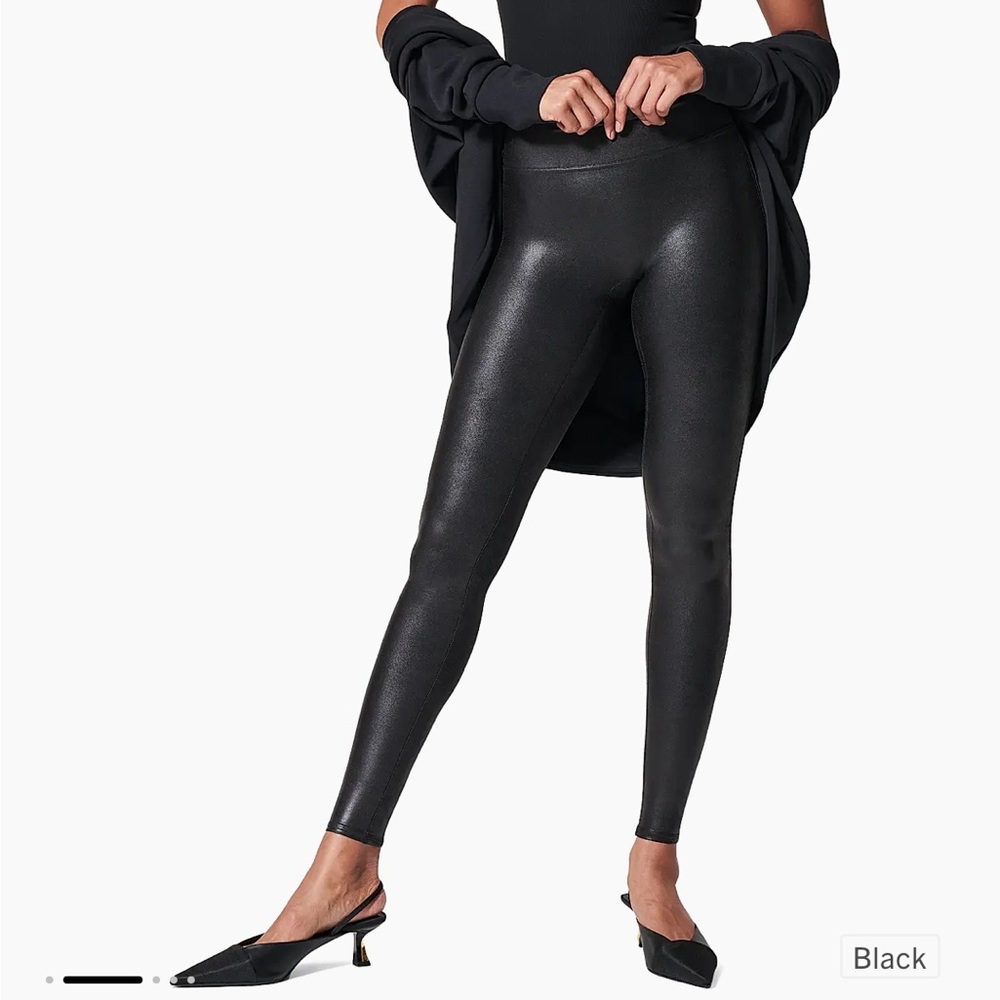 SPANX Faux Leather Leggings - like new - size M